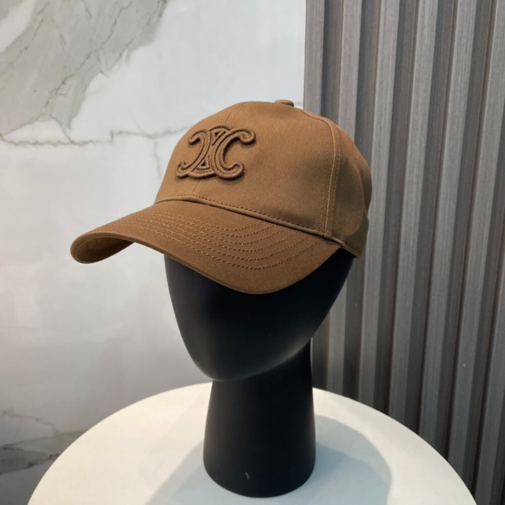 Celine's new classic fashion baseball cap